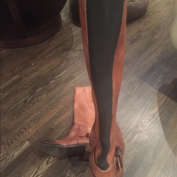 Vince Camuto Leather Boots - Picture 3 of 4